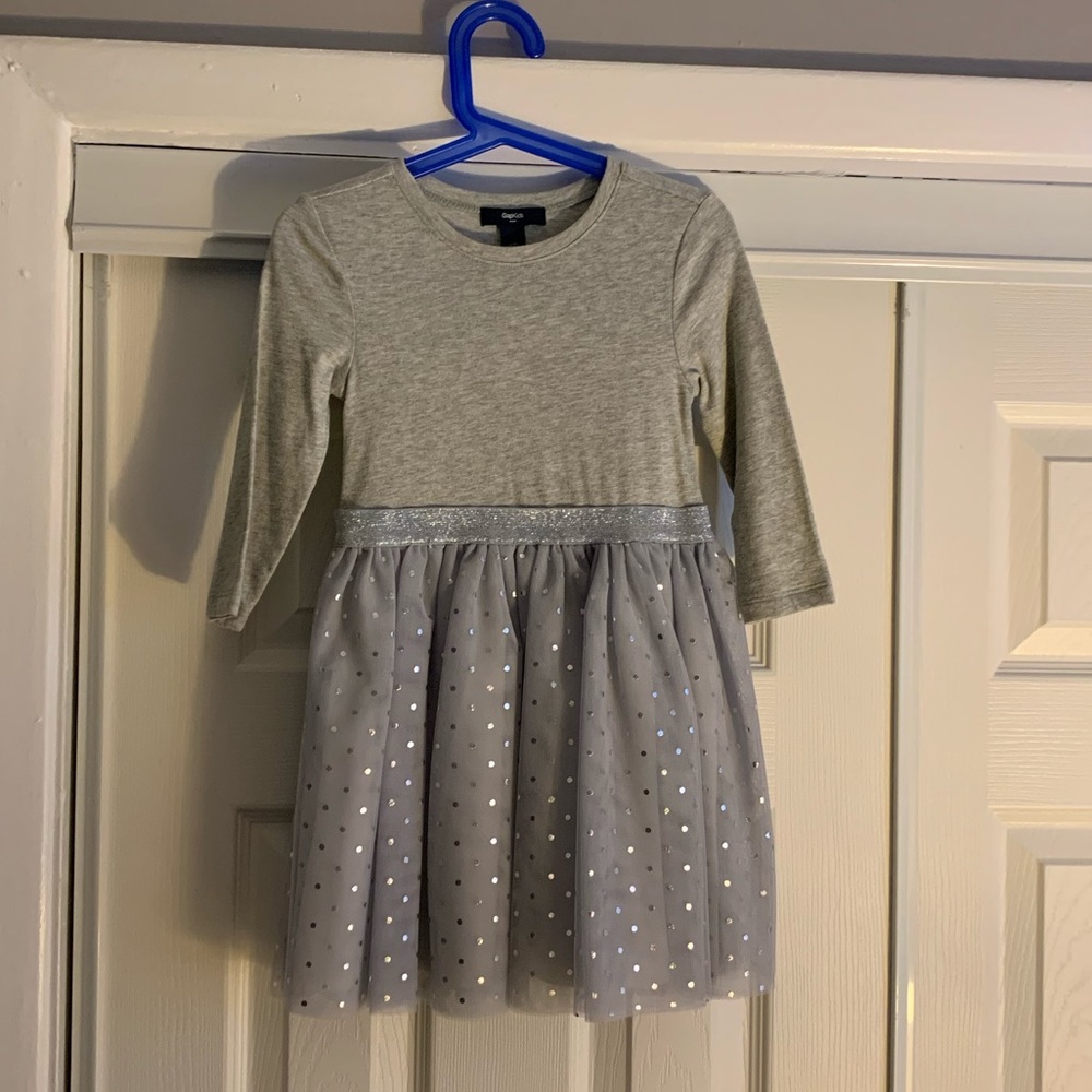 Gap Kids Grey Dress Size XS (4-5)